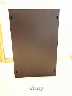 18U 19 inch Wall Mount Server Rack Cabinet with Tempered Glass Door (WxDxH) 600x