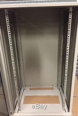 20U Network Data Comms Cabinet Rack Wall Mounted With Keys