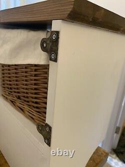 Entryway Coat Rack Wall Mounted Shelf withWicker Basket. 6 Hooks 4 Baskets