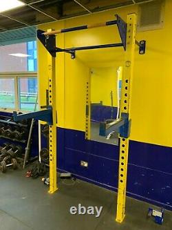 Wall Mounted Commercial Gym Squat/Press Rack With Safety Bars and J Hooks